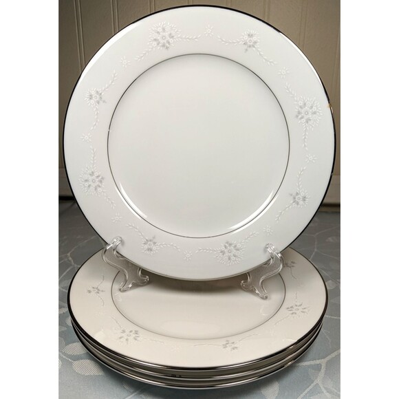 Noritake "Monaco" (6725)~Salad Plates~8-1/4"Set of 4~Made in Japan - Picture 1 of 4
